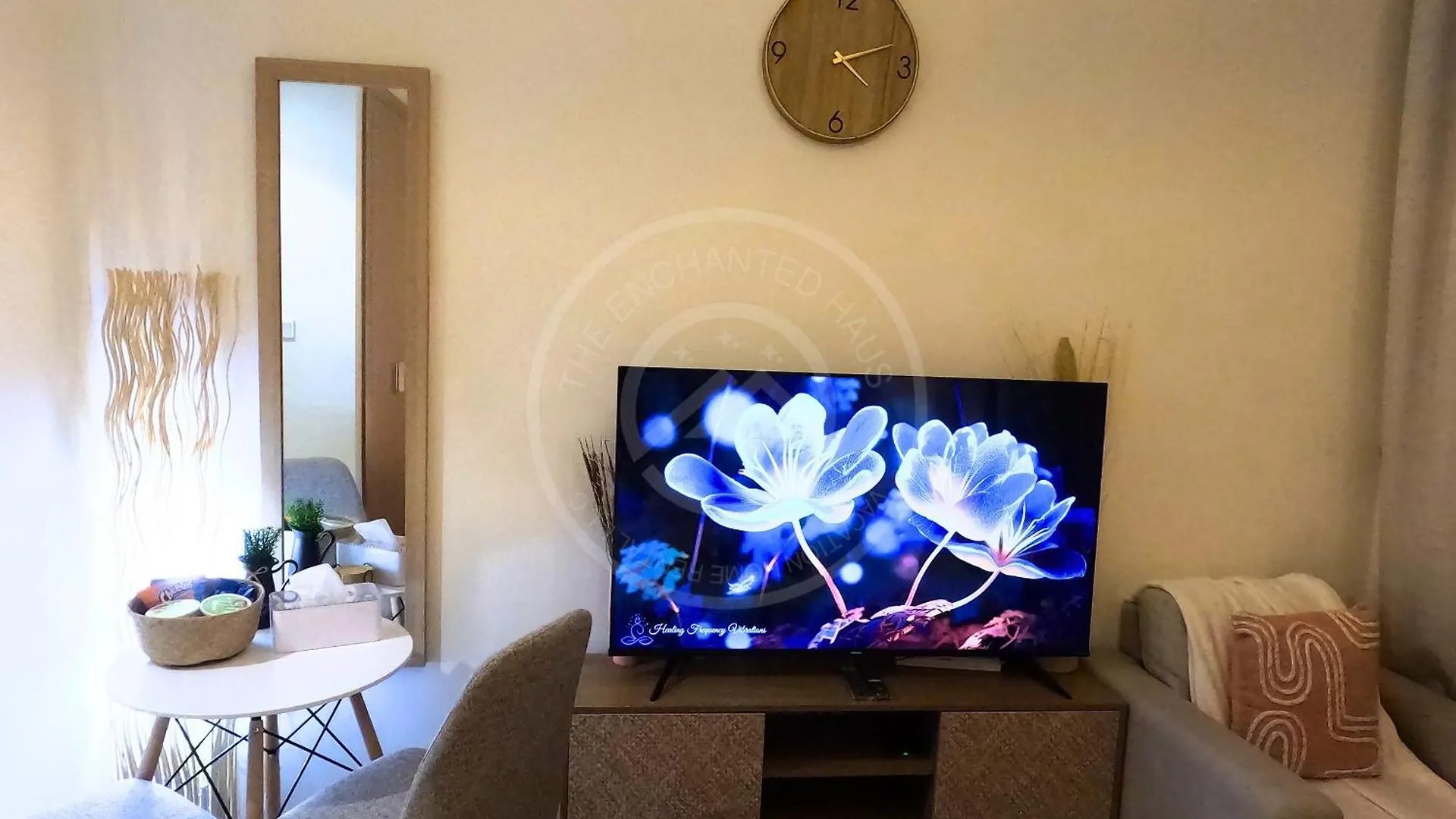 Apartment Luxury Stay In Meydan, Furnished Studio With Wifi, Terrace, Gym, Pool & Free Parking Dubai