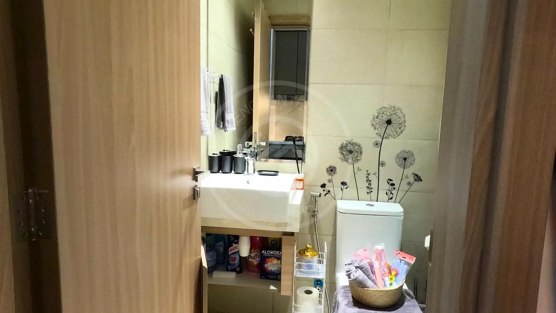 Luxury Stay In Meydan, Furnished Studio With Wifi, Terrace, Gym, Pool & Free Parking Dubai
