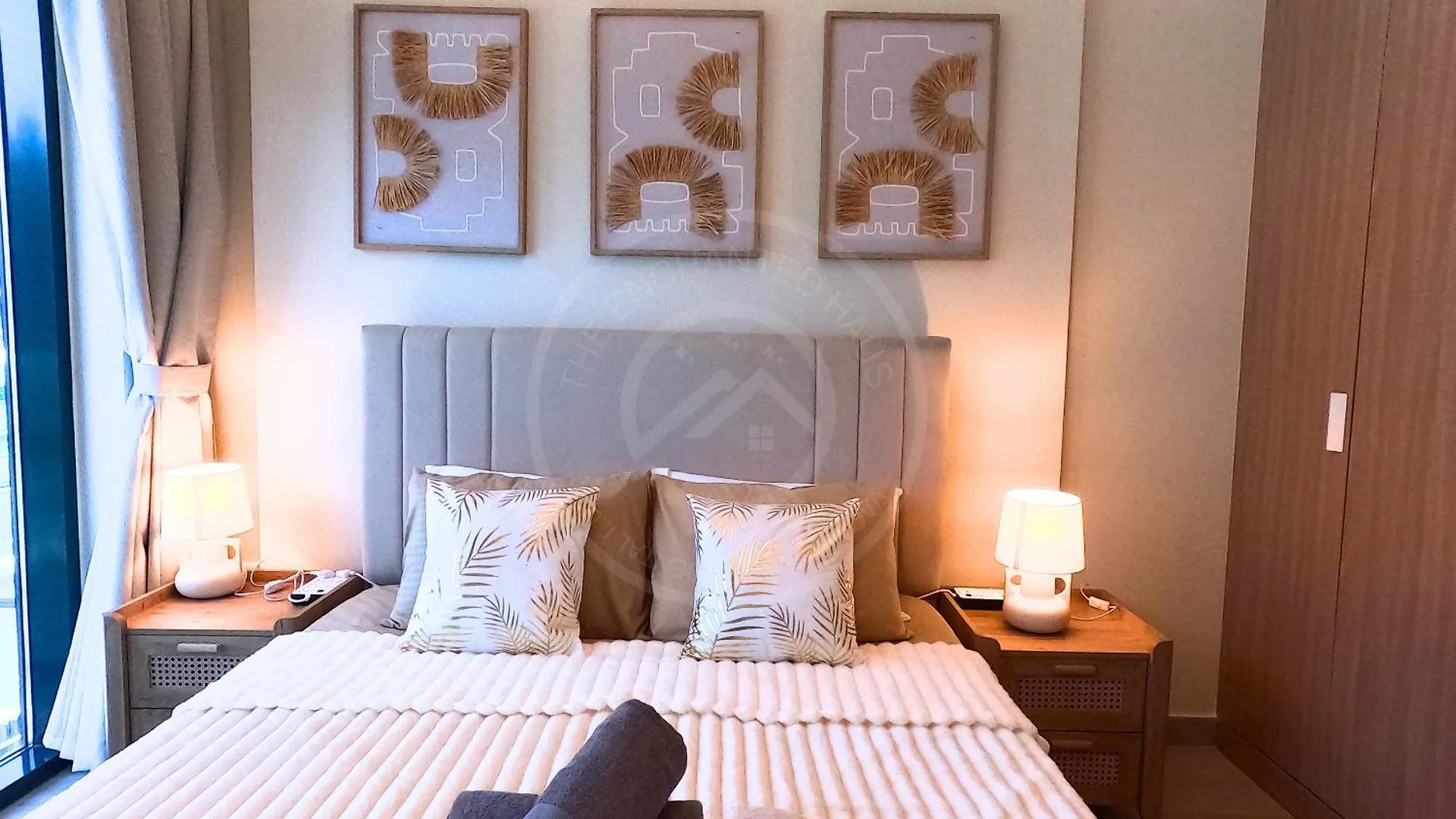 Luxury Stay In Meydan, Furnished Studio With Wifi, Terrace, Gym, Pool & Free Parking Dubai Apartment