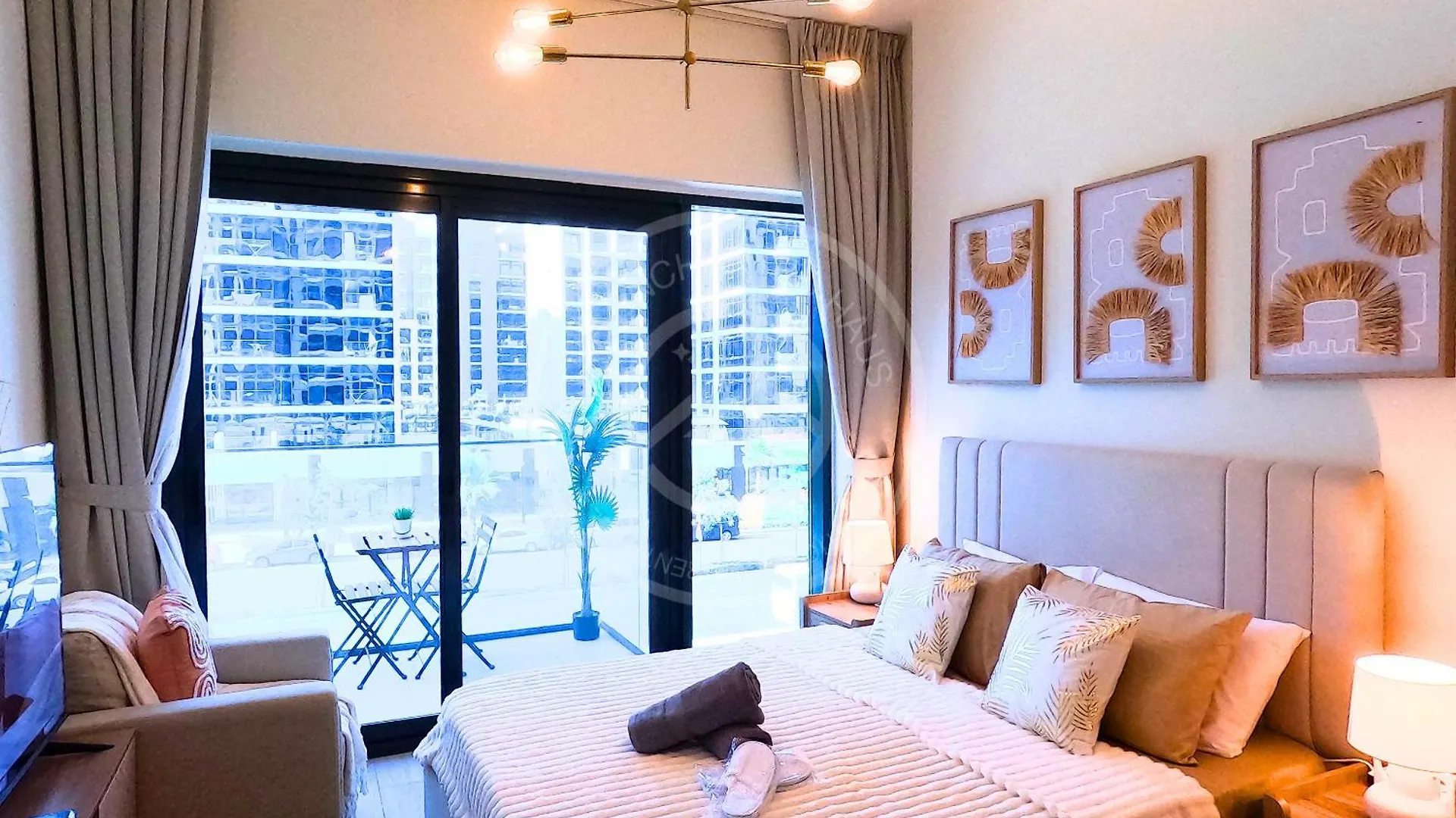Luxury Stay In Meydan, Furnished Studio With Wifi, Terrace, Gym, Pool & Free Parking location